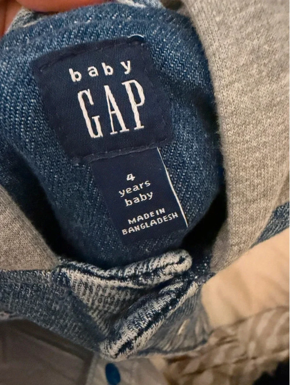 Gap mixed denim and sweatshirt jacket
